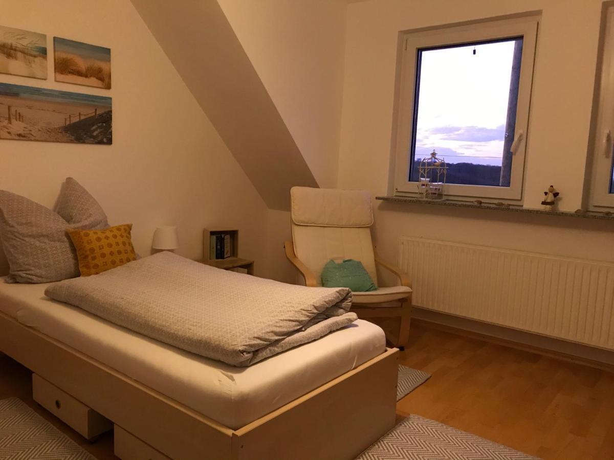 Kleine Auszeit Mit Aussicht Velbert Toenisheide Apartment Exterior photo