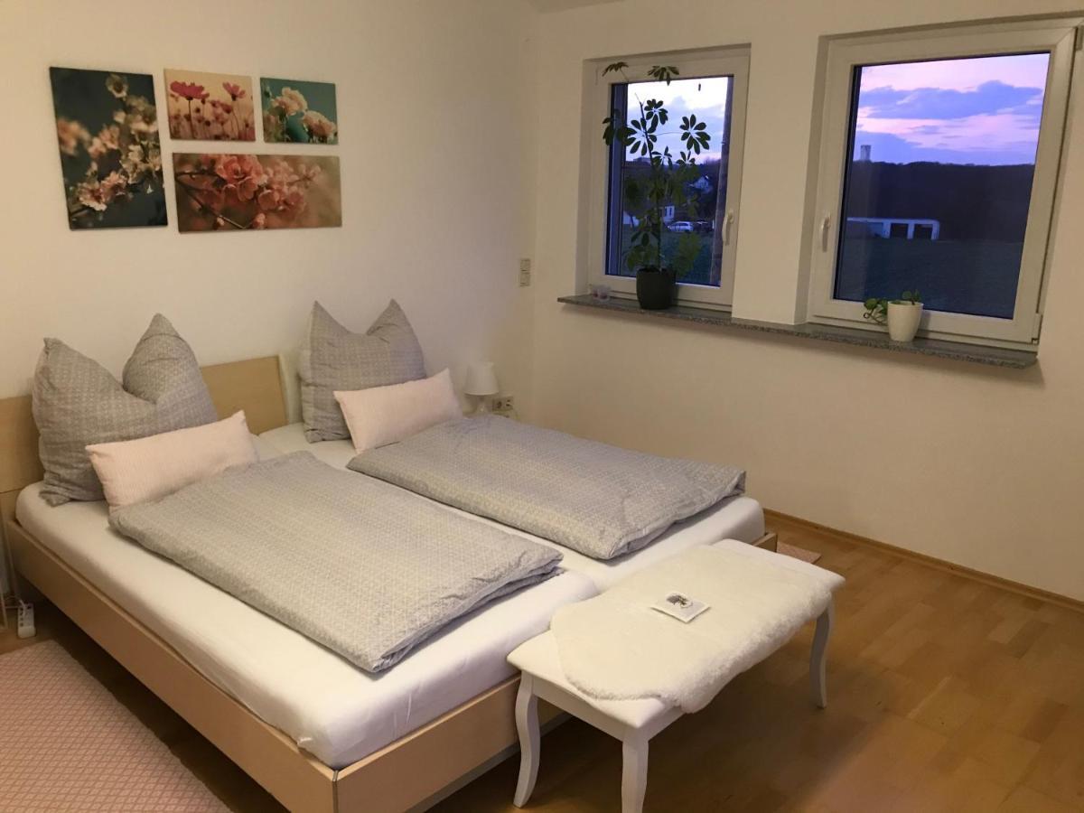 Kleine Auszeit Mit Aussicht Velbert Toenisheide Apartment Exterior photo