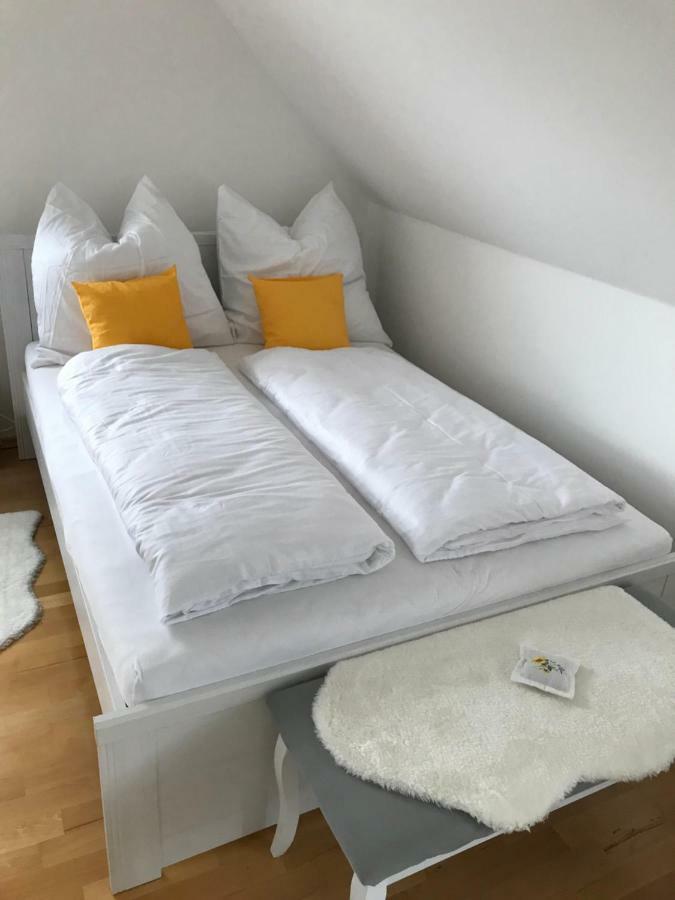 Kleine Auszeit Mit Aussicht Velbert Toenisheide Apartment Exterior photo