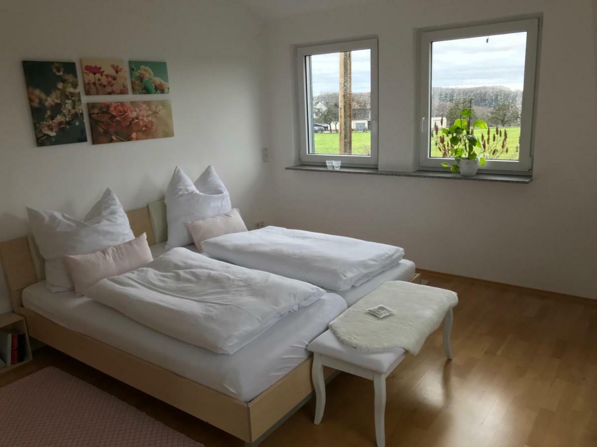 Kleine Auszeit Mit Aussicht Velbert Toenisheide Apartment Exterior photo
